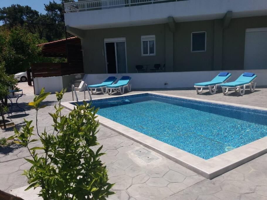 Greek Style Ground Floor Apartment & Pool Ialisos Exterior foto